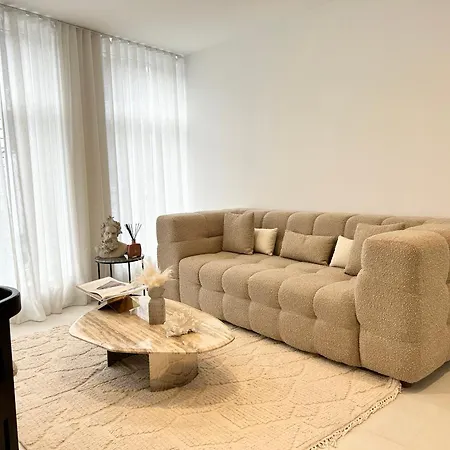 Apartment Prevert