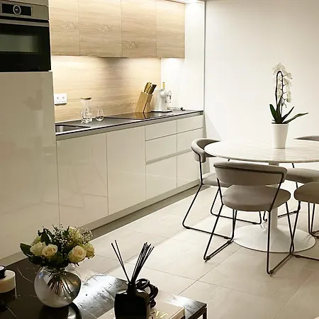Prevert Διαμέρισμα *